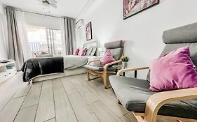 Reformed Studio Apartment In Central Nerja 3K